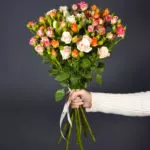 11 кустовых роз