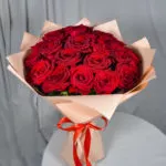 25 красных роз 40 см с упаковкой