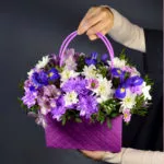 Яркая композиция в сумочке
