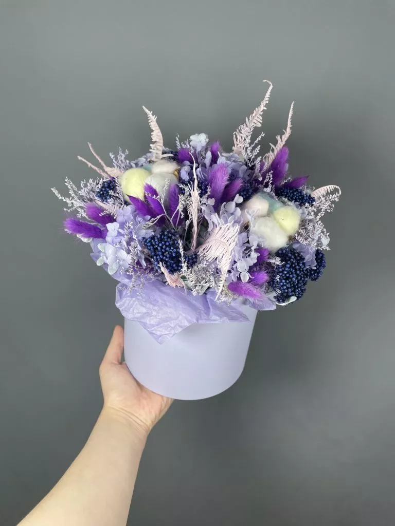 Композиция с сухоцветами Violet