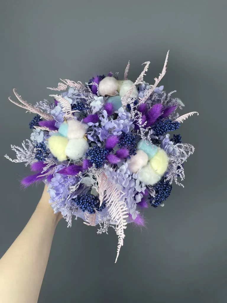 Композиция с сухоцветами Violet
